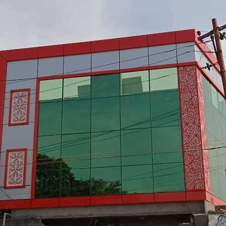 Hotel Alveera Bijnor Exterior photo