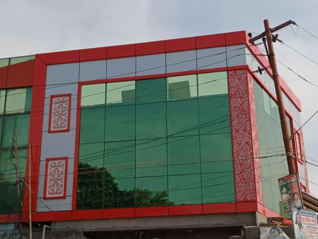 Hotel Alveera Bijnor Exterior photo